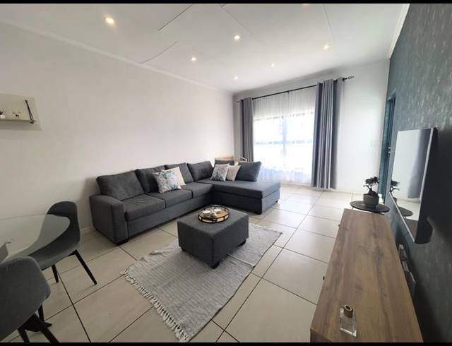 2 BEDROOM PROPERTY TO RENT IN GREENSTONE HILL